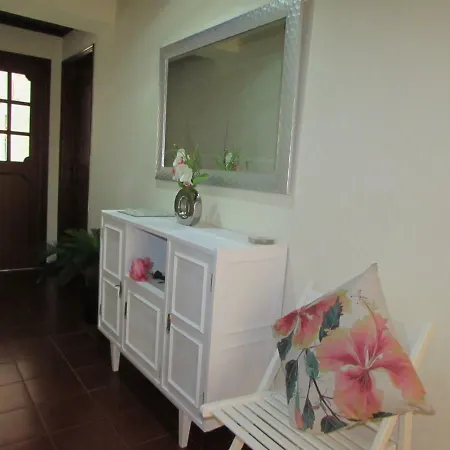 Bay House With Pool 1 Minute From The São Martinho do Porto