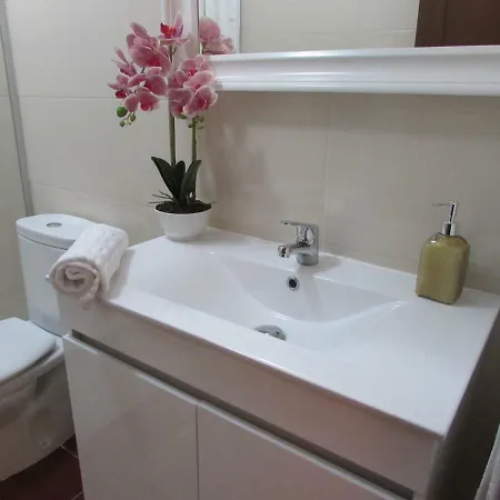 Bay House With Pool 1 Minute From The *